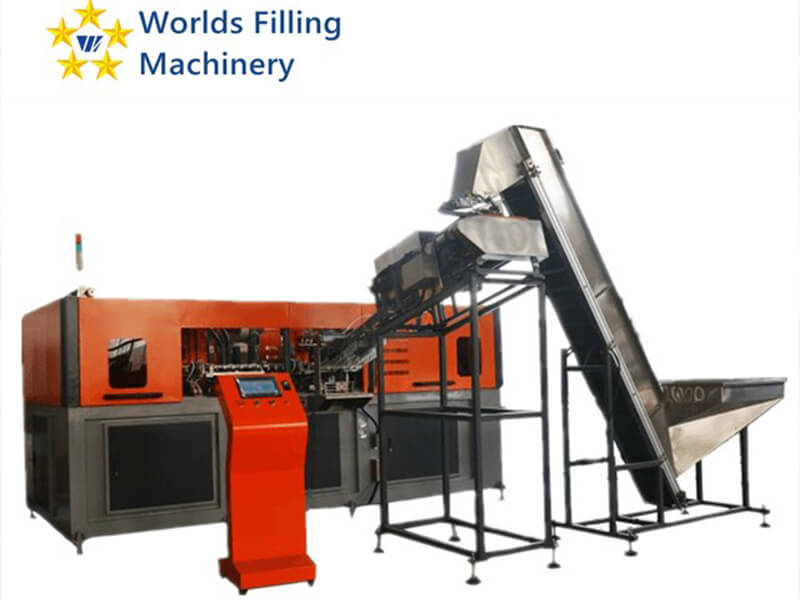What should be paid attention to when buying a blow molding machine?